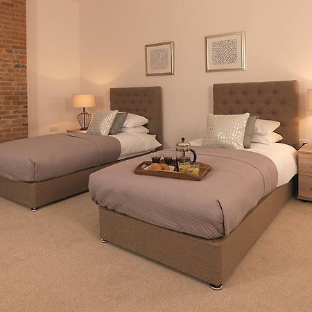 Andover Apartments Luaran gambar