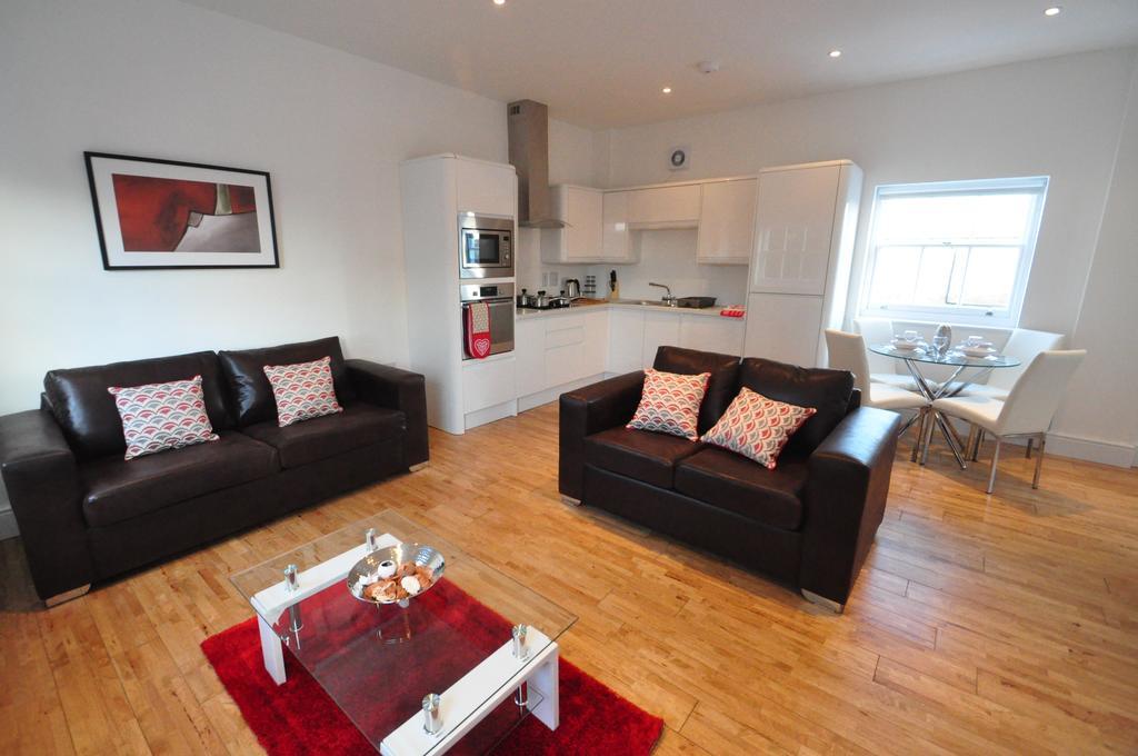 Andover Apartments Luaran gambar