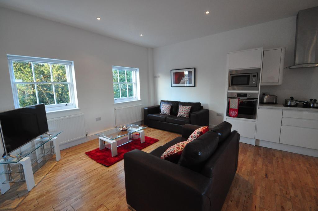 Andover Apartments Luaran gambar