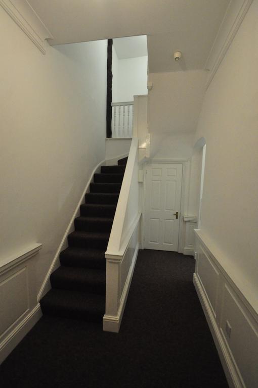 Andover Apartments Luaran gambar